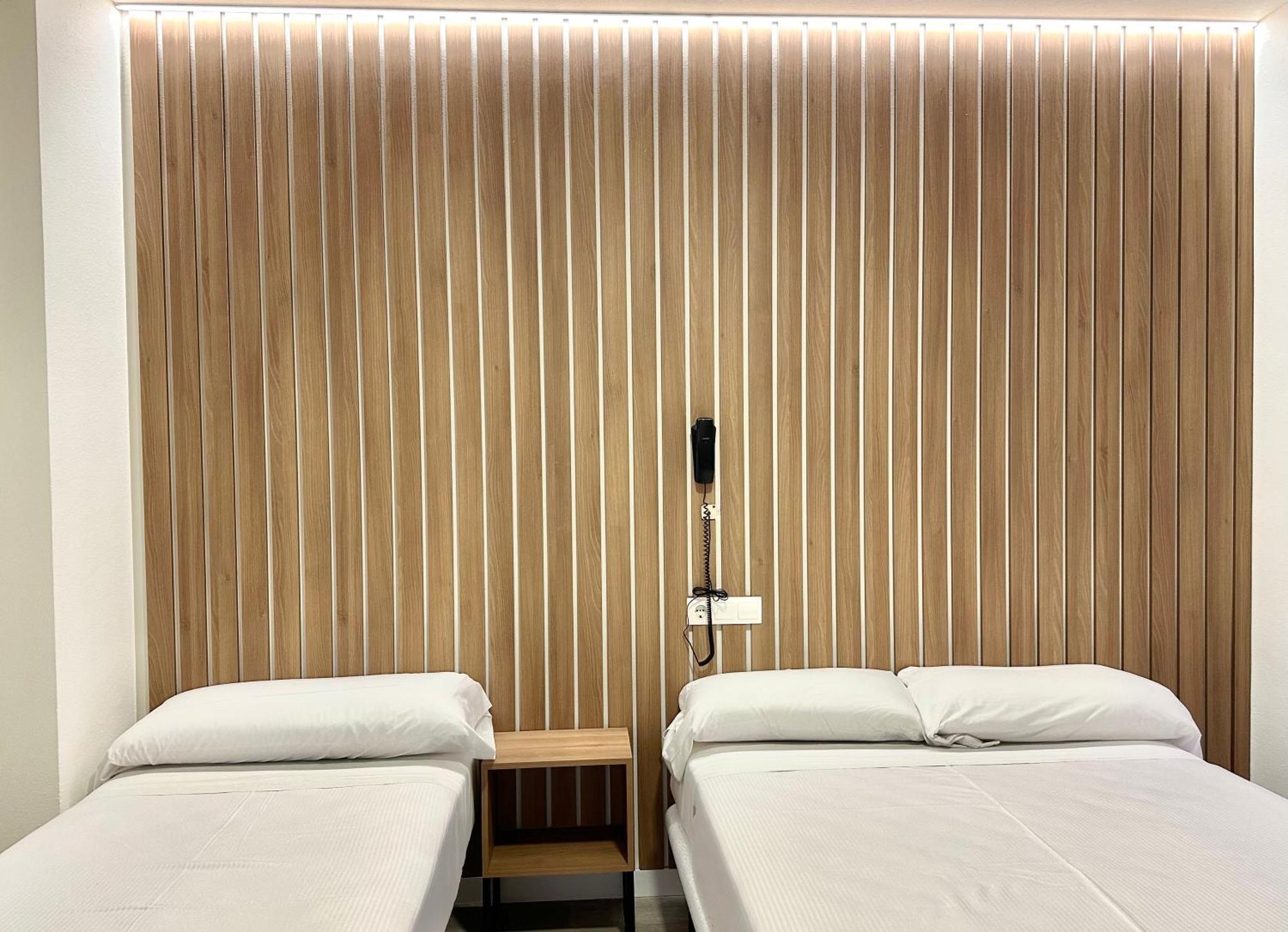 Hotel Victoria Centro Almuñécar Kültér fotó