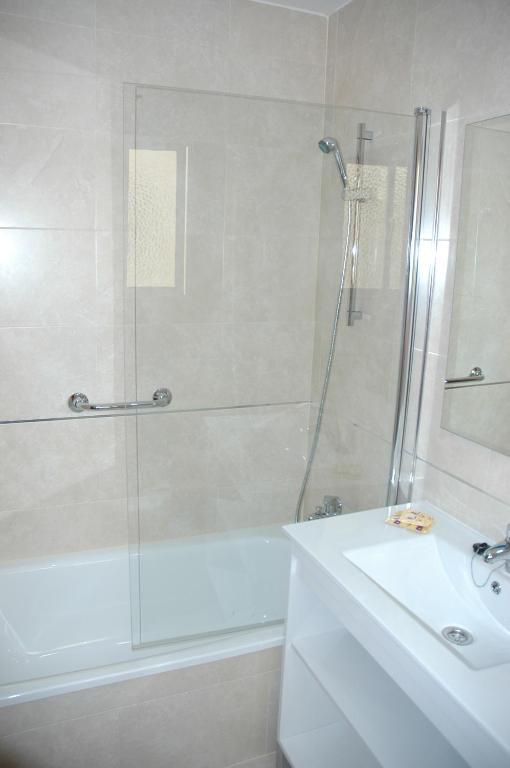 Hotel Victoria Centro Almuñécar Szoba fotó